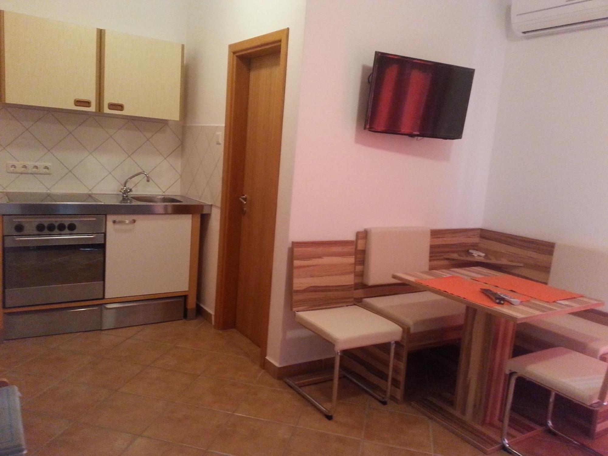 Apartments Grozdana Gradac  Oda fotoğraf